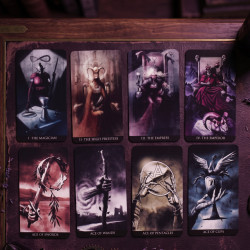 LO SCARABEO - Tarot Incubos - Vipartesanias