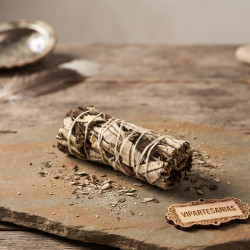 Venta al por mayor de yerba santa blanca Vipartesanias, distribuidores de inciensos, artesanias y productos esotericos.