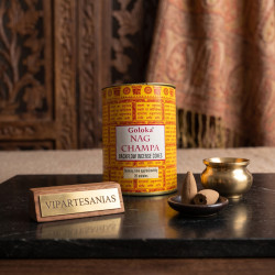 "Conos Reflujo Nag Champa Goloka pack 24 uds"